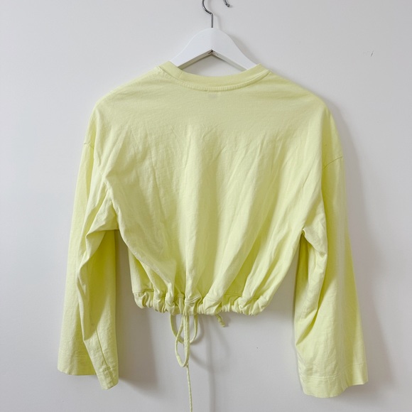 Aritzia Wilfred axel crop top in fluro lime color size XS - Picture 10 of 11